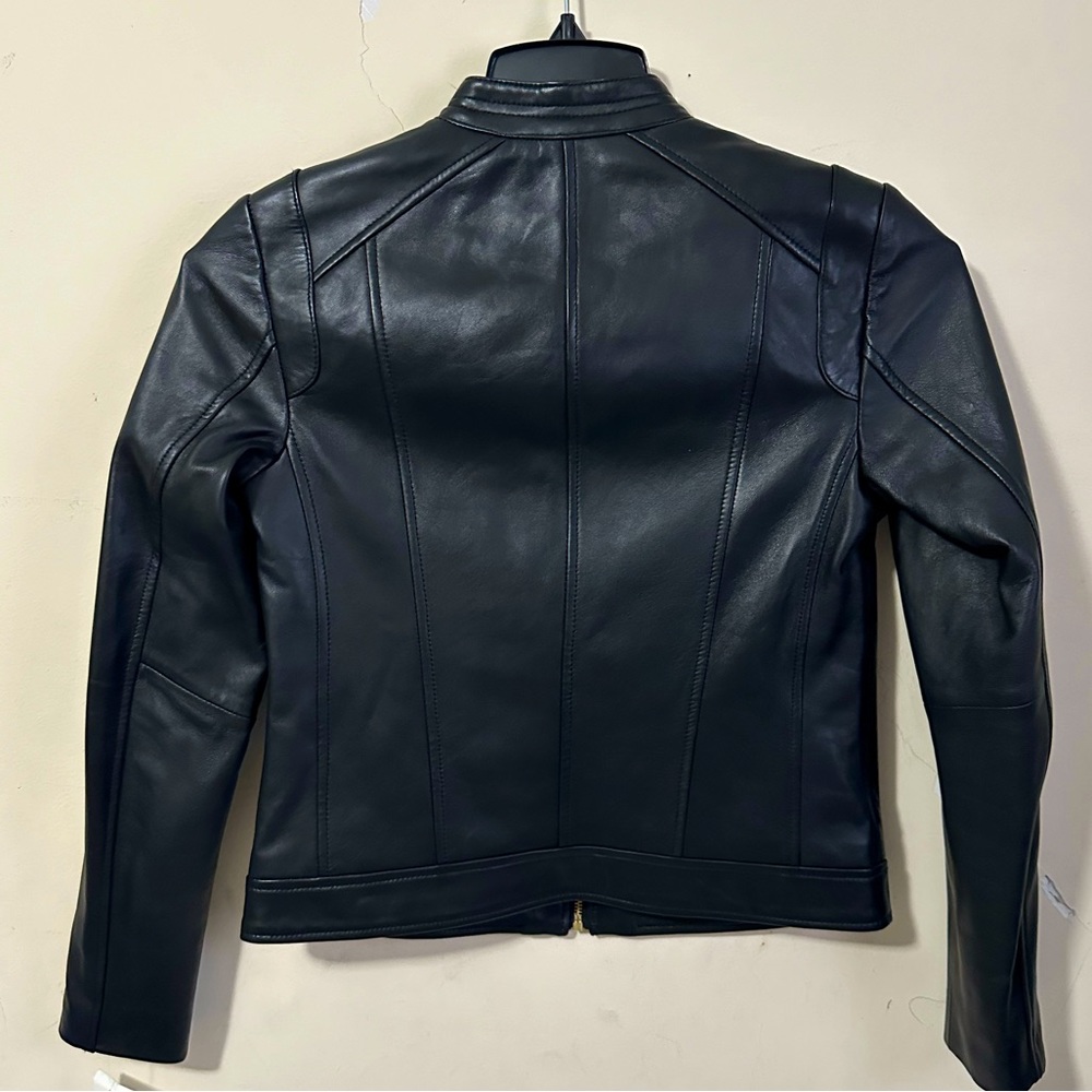 Brand new  Cole han Women's Lambskin Leather Jacket size XS black color - Picture 4 of 4